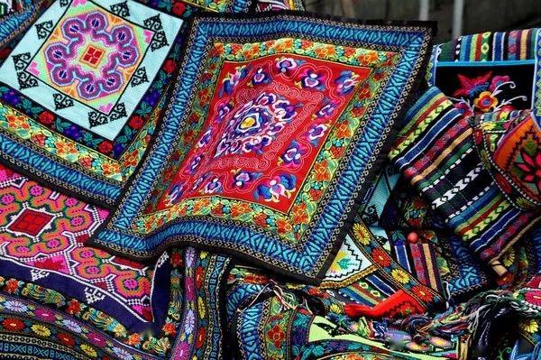 中國(guó)手工刺繡，永不過時(shí)的美